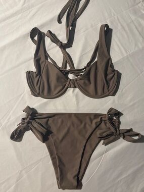 Tie-Side Underwire Bikini Set in Brown